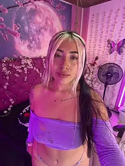 ManuelaVeeleez