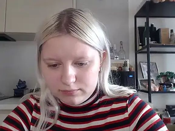 LenaSecret19