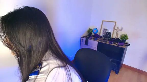 Jade_Agliyah_