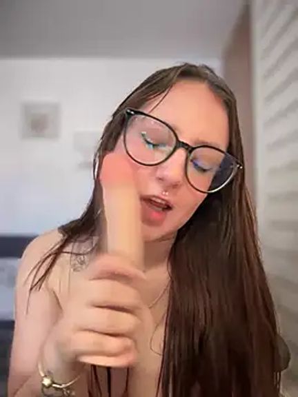 Megan_lu2
