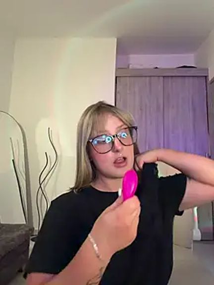 Megan_lu2