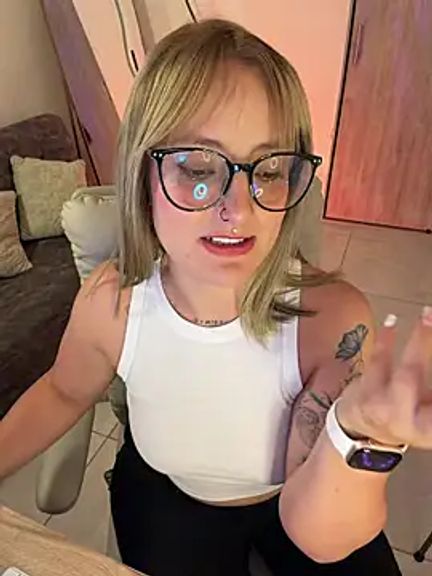 Megan_lu2