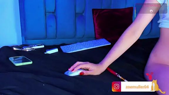 Zoe_Axel1