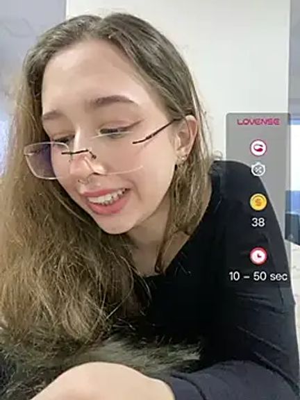 tsuki_chan_on