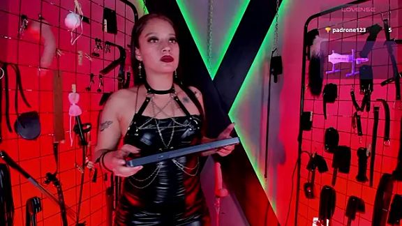 Cinthia_Iris_BDSM