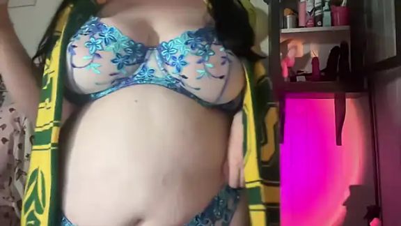 xopeachybaby
