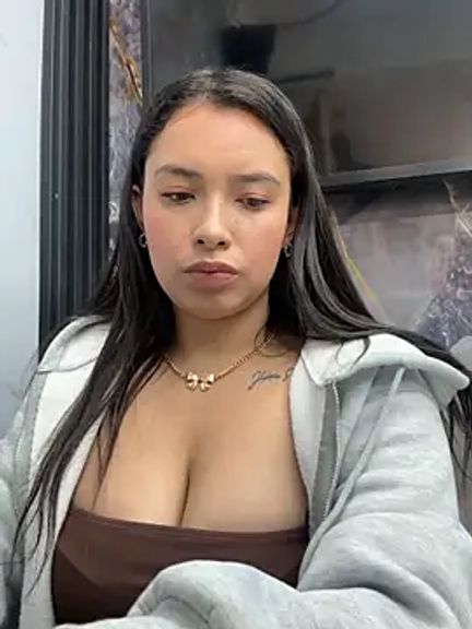 Miss_Bella_Flame