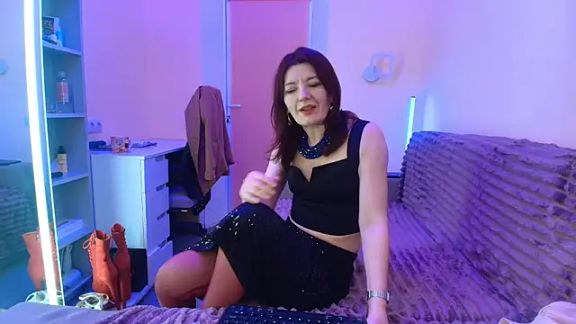 Bonnie_Naughtyy