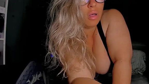 CumOnMy_Tits