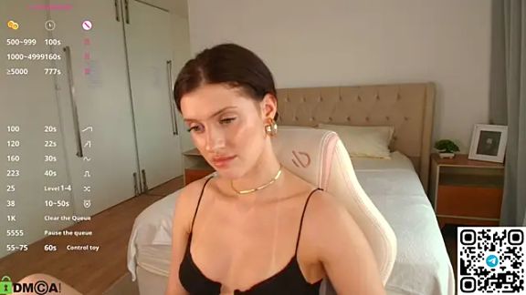 Skinny_Alice