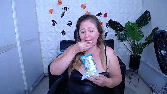 Valentinaa_mature