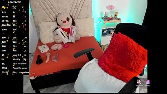 Mia_Victoria22