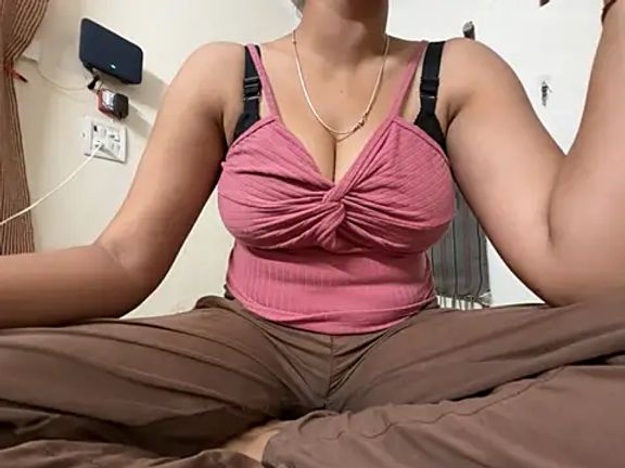 Noor_Sexy02