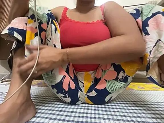 Noor_Sexy02
