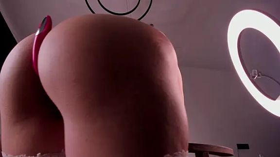 naomi_asian