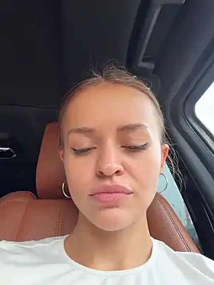 AngelinaTeller
