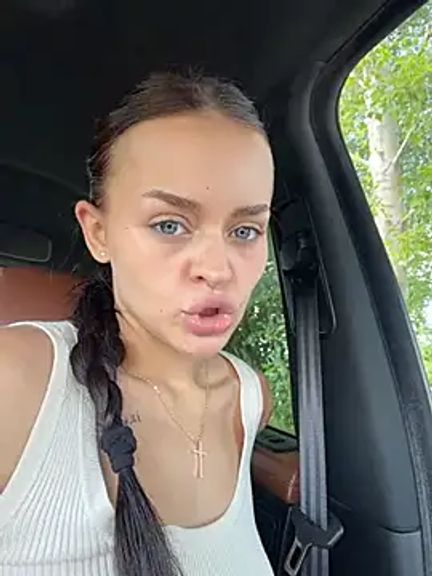 AngelinaTeller