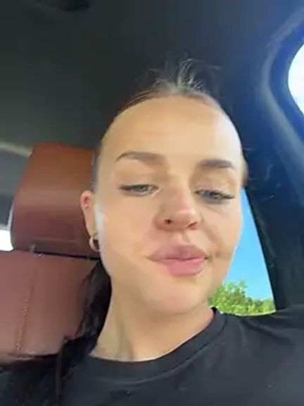 AngelinaTeller