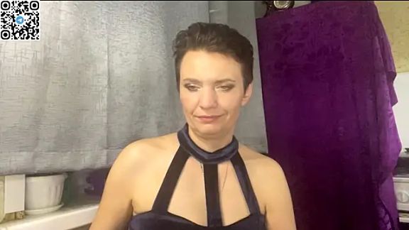 HotMamaQueen234