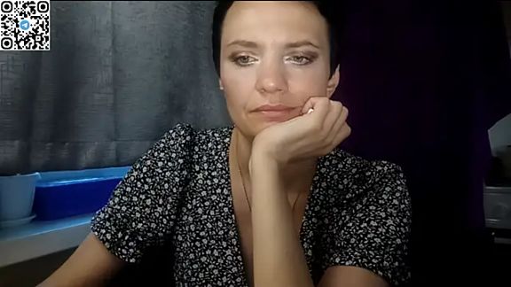 HotMamaQueen234