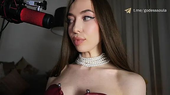 supreme_dominatrix