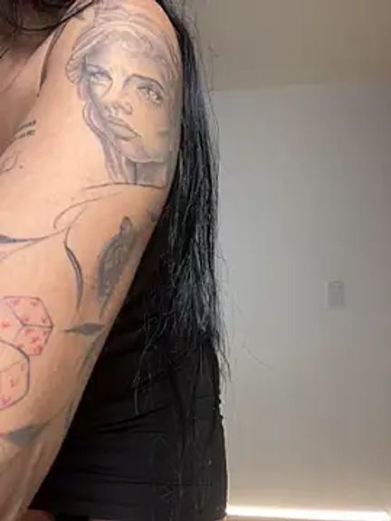 Valentina_cartier