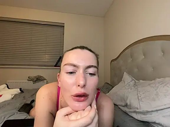 Lola_RaeX