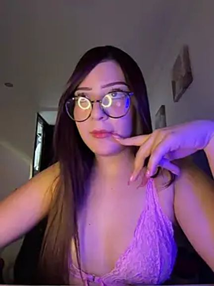 Zoe_Lennoxx