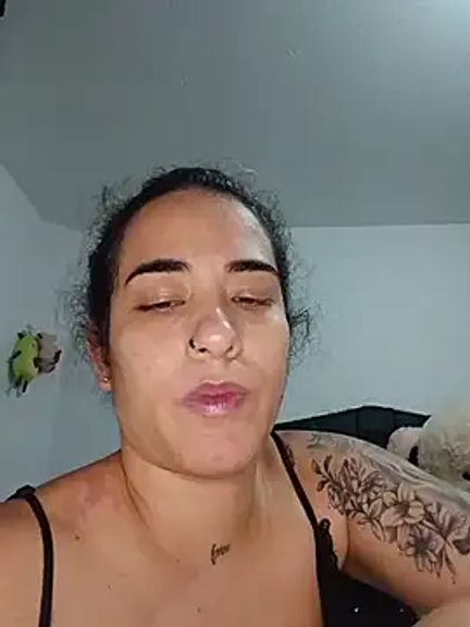 Melina-54