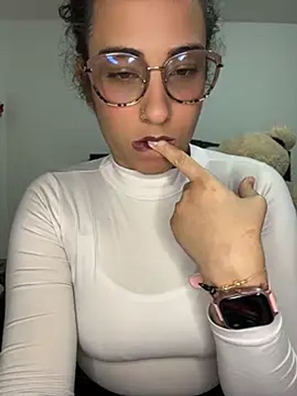 Melina-54