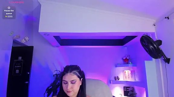 TifanyWhite_