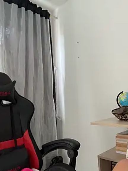 Lauren_Storm