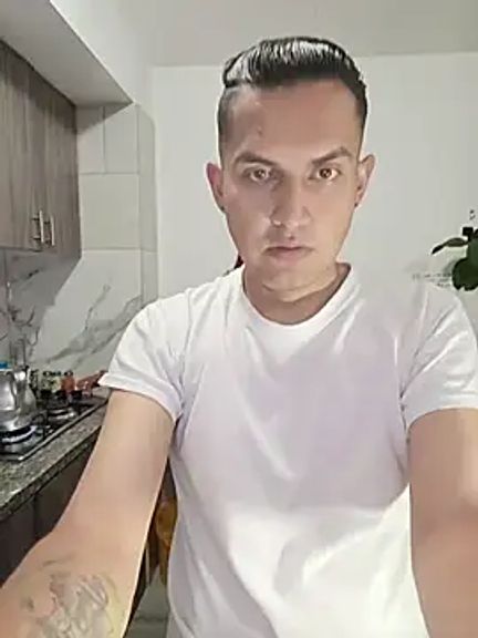 BombomAndAxel