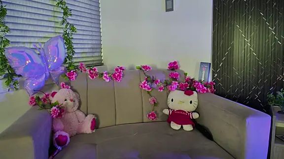 aurora_petitee