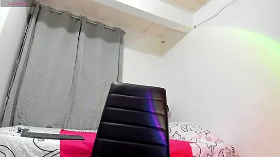 zairabreeze_
