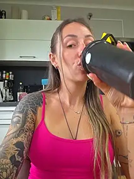 NicoleKaiser