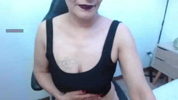 AlexandraJones_