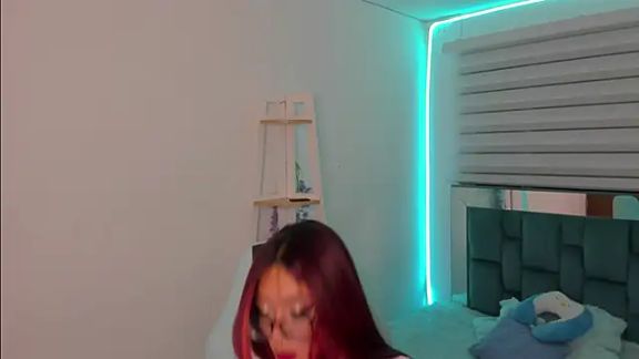Sara_Red_X
