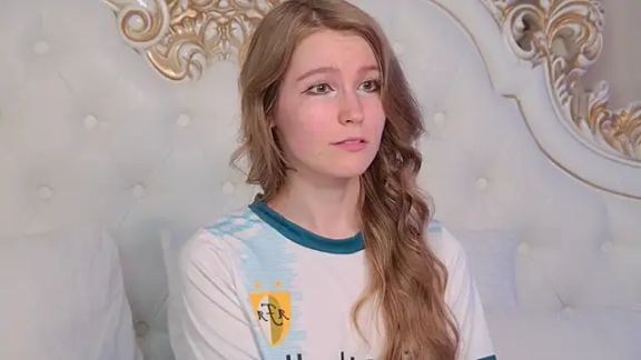 LisaStone