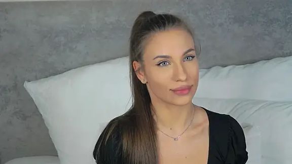 Lana_Drake