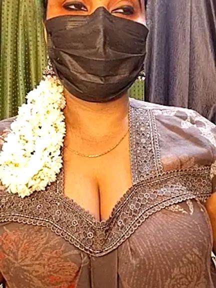 Anushka_flower
