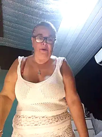 momismilf544
