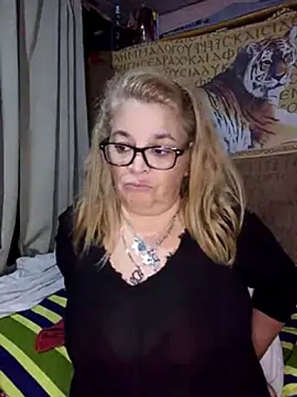 momismilf544