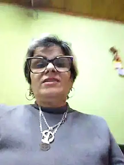 momismilf544