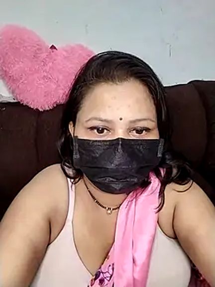 Hoty_bhabii