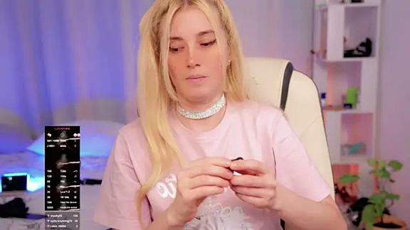 super_peach_stream11