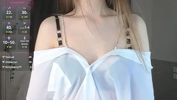 Emily_Nelsonn