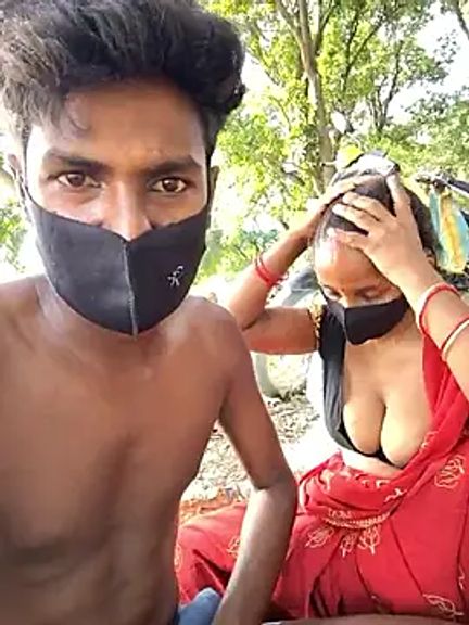 Village_Couples77