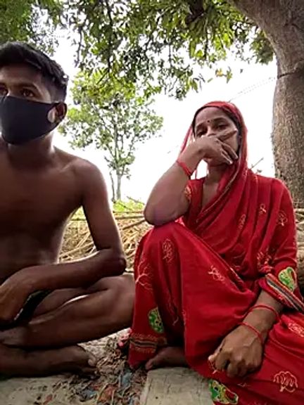 Village_Couples77