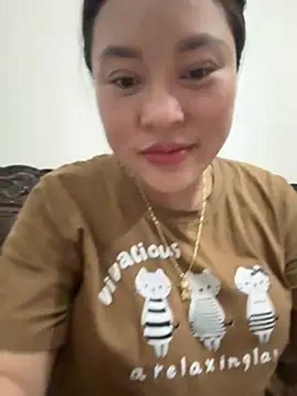Lina-Naughty